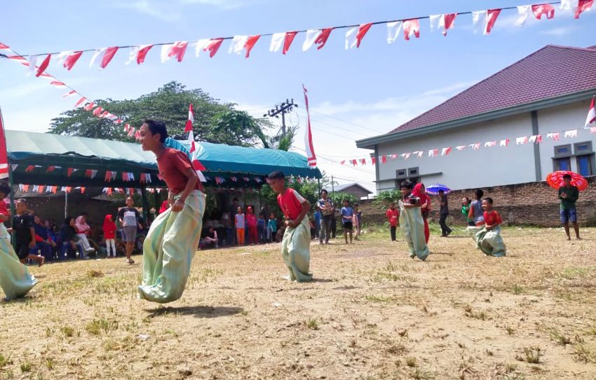 Libur HUT RI,  Perlombaan Warga di Pasar Rodi Sergai Semarak