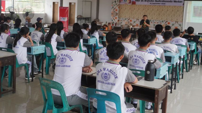 Berpacu Dalam Sinergi, Honda Gelar Decluttering Mission di SMA Wahidin