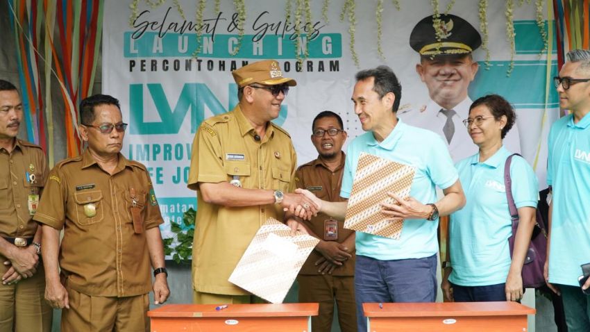 : Syah Afandin Launching Program LVNG Pemantauan Kesehatan Digital Anak di Langkat