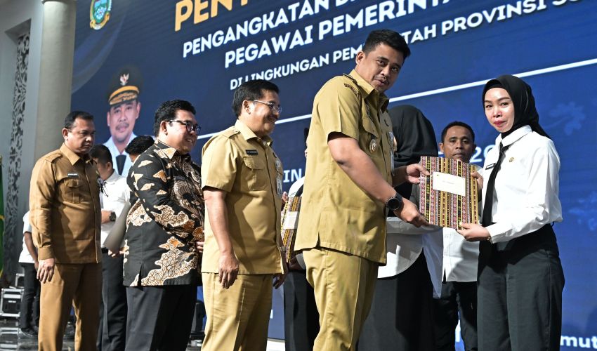 Serahkan SK 591 PPPK Pemprov Sumut, Bobby Nasution: Layani Rakyat Sebaik-baiknya