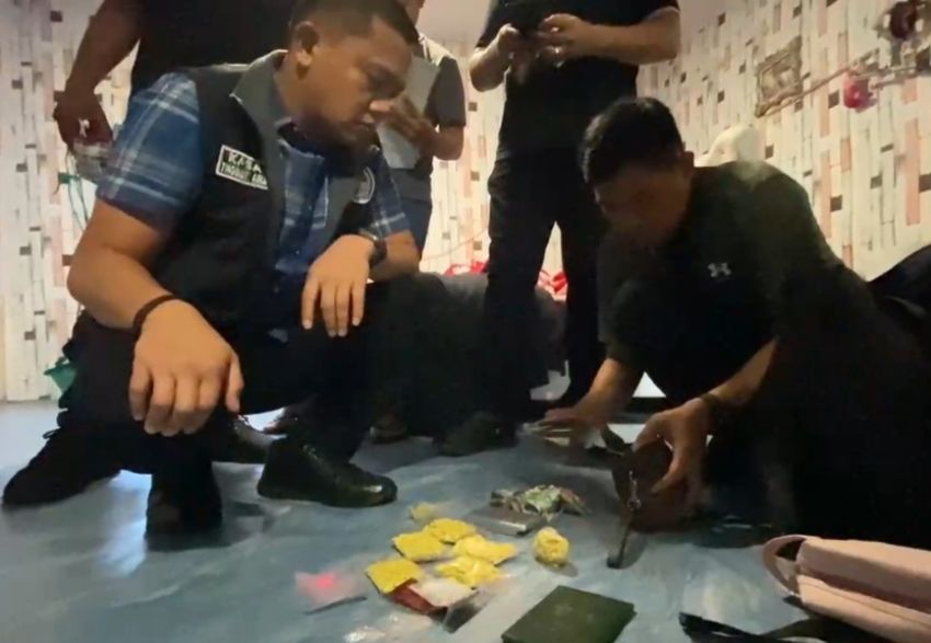 Polrestabes Medan Gerebek Mangkubumi, Ratusan XTC Ditemukan : Sabu, Happy Five dan Uang Puluhan Juta Disita