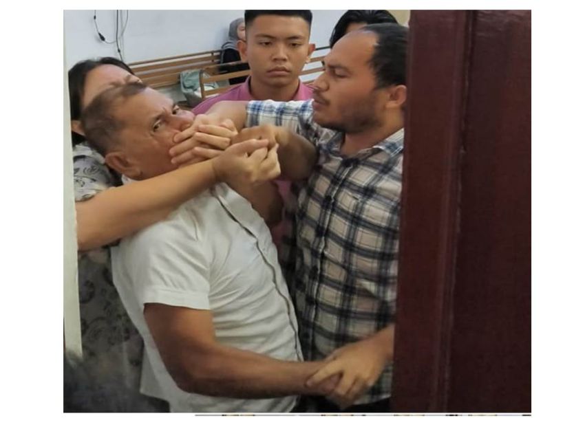 Dituntut 8 Tahun, Ayah Terdakwa Brigadir Bayu Mengamuk di PN Medan
