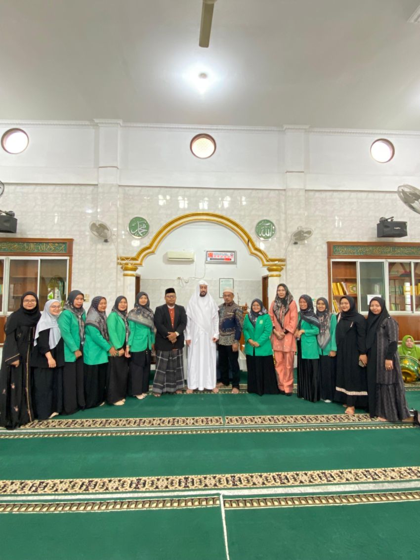 Fatayat NU Sumut Gelar Maulid Nabi di Masjid Nur Rukiyah
