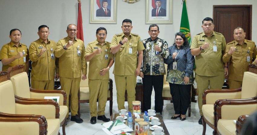 Sumut Raih Predikat UHC Prioritas, Bobby Nasution Minta Layanan UHC Optimal Diterima Masyarakat