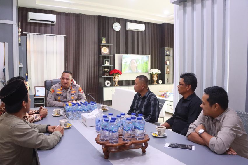 Kapolres Batu Bara Dukung dan Siap Jadi Narasumber Dengan Bawaslu Tentang Pemutakhiran Data Pemilih