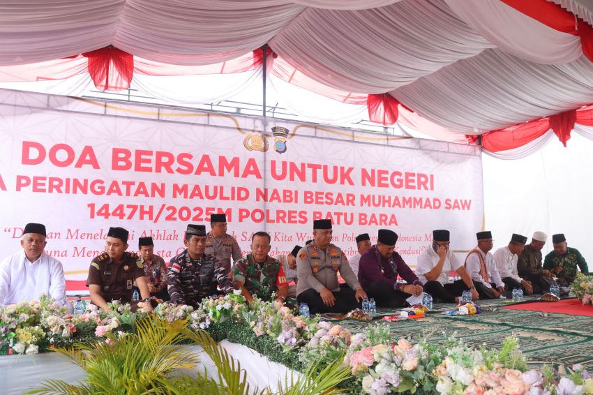 Momen Peringatan Maulid Nabi Muhammad SAW,  Polres Batu Bara Gelar Doa Bersama Dan Santuni Anak Yatim