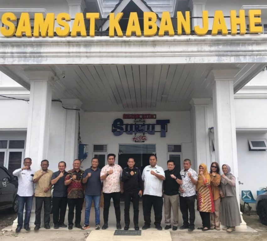 Ardan Noor Kunjungi Samsat Kabanjahe, Tekankan Inovasi Pelayanan Cepat, Mudah dan Ramah