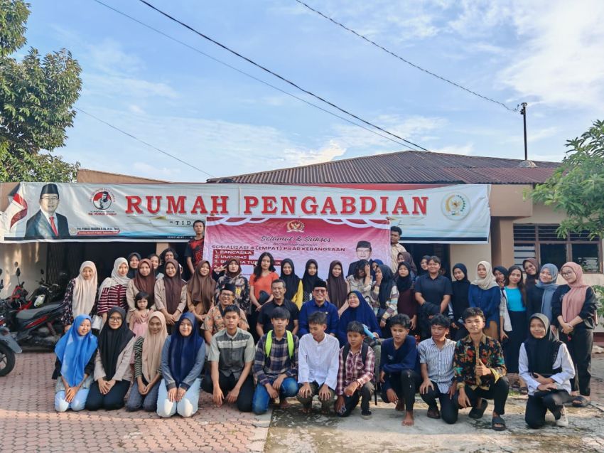 Anggota MPR Penrad Siagian Perkuat Nilai Kebangsaan di Kalangan Generasi Muda