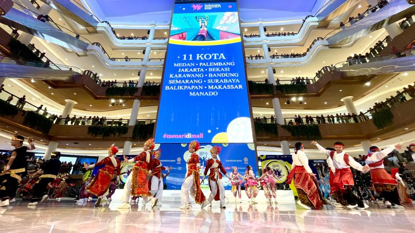 Lebih Dari 8.000 Peserta #menaridimall Serentak Di 11 Kota Di Indonesia