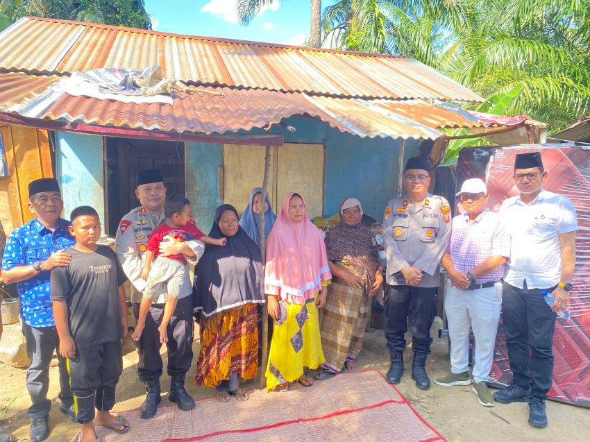 Kapolres Labusel Bantu Sembako, Pengobatan Anak hingga Bedah Rumah Warga