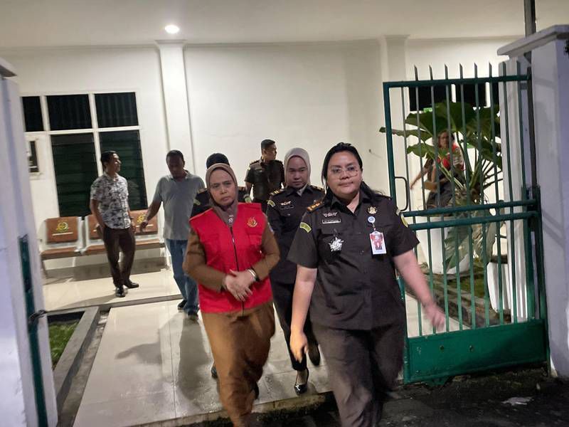 Plt Kadis PUTR Binjai, PPTK, dan Rekanan Ditahan Jaksa Dugaan Korupsi DBH Sawit, Kerugian Rp 2,6 Miliar