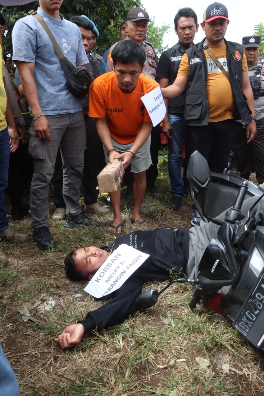 Polres Tanah Karo Gelar Rekonstruksi Kasus Pembunuhan Melky Refanta, 27 Adegan Diperankan Tersangka