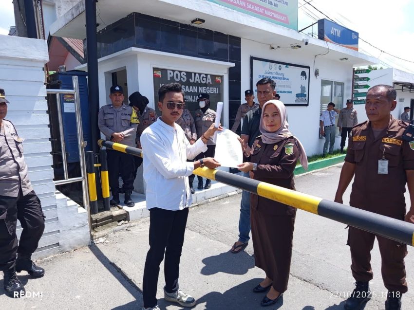 Mahasiswa Al- Wasliyah Minta Kejari Binjai Usut Aktor Intelektual