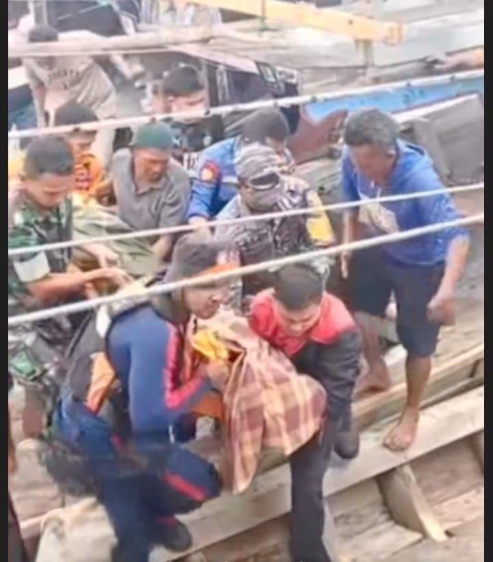 Kurun Waktu 24 Jam, Tim Gabungan BPBD Temukan Nelayan yang Tenggelam Diterjang Angin Kencang di Perairan Batu Bara