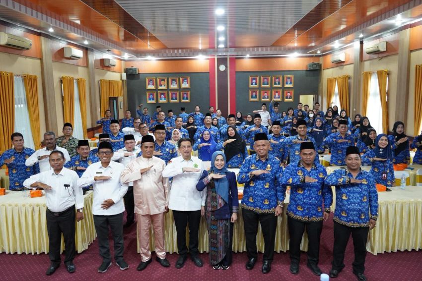 Staf Ahli Hukum dan Ham Kemenag RI Beri Pembinaan Wujudkan Asta Protas