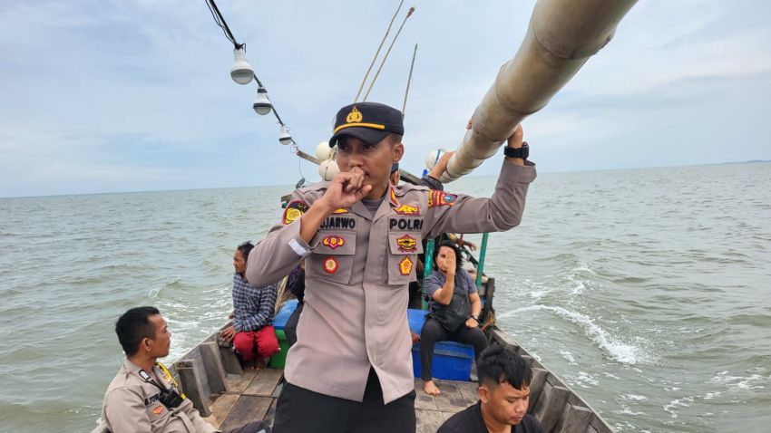 Cuaca Ekstrem, Kapolsek Pantai Labu Himbau Nelayan Waspada