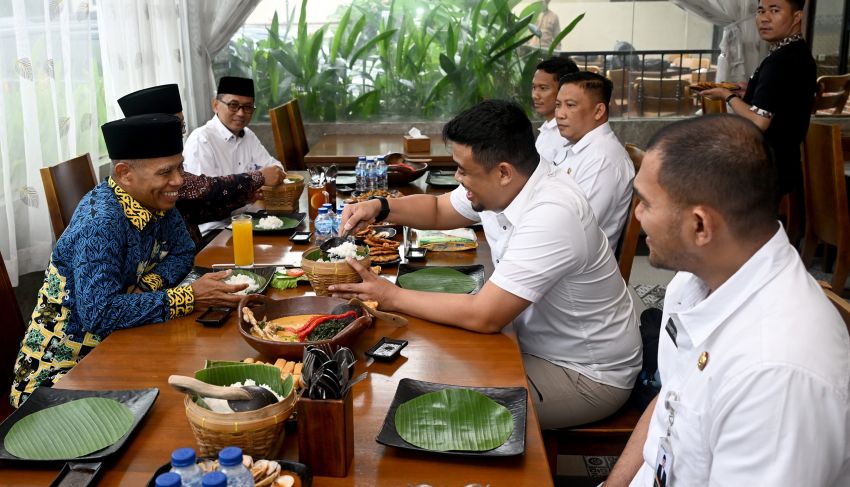 Gubernur Bobby Nasution Silaturahmi Dengan PW Muhammadiyah Sumut, Bahas Dukungan Untuk Pesantren