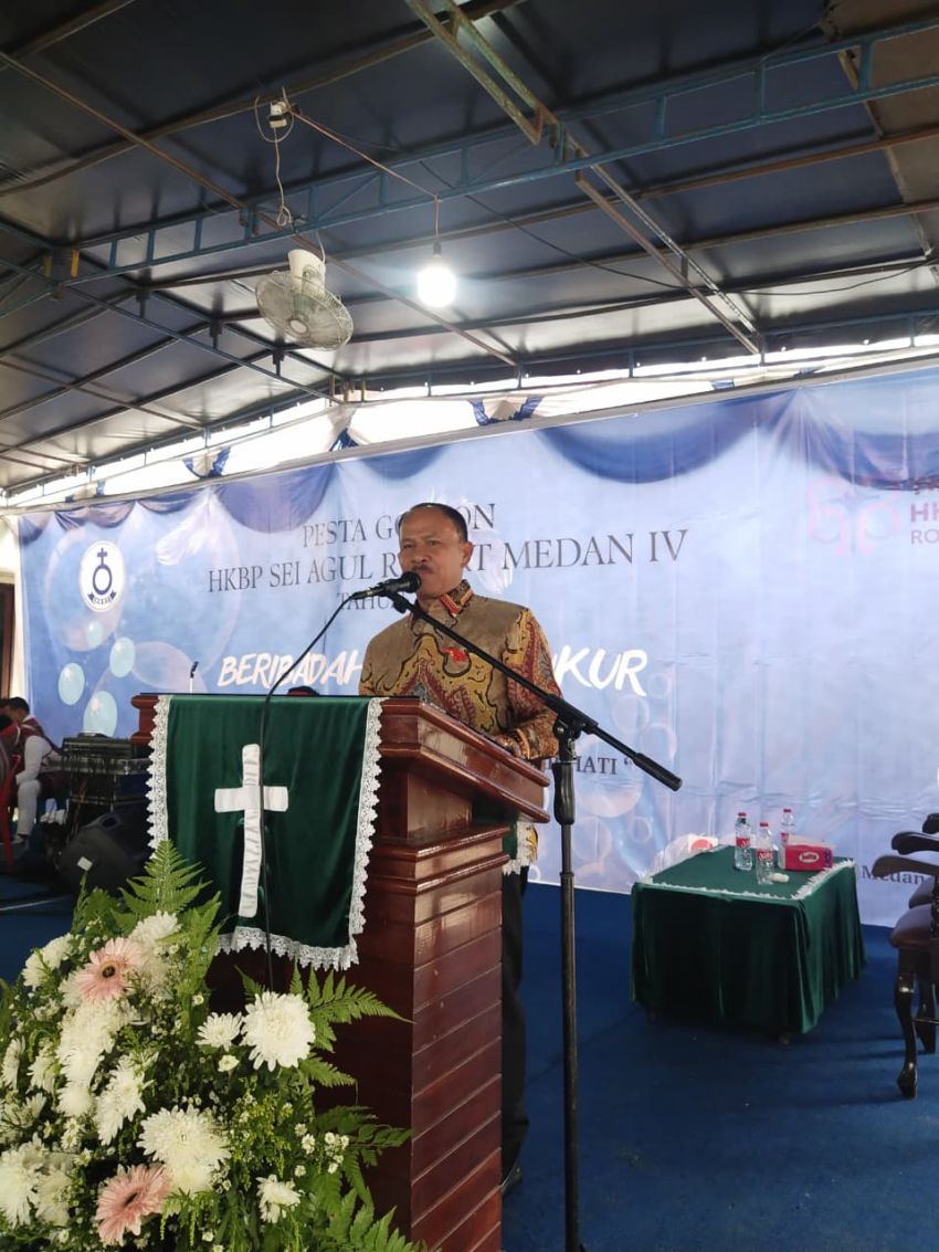 Anggota DPR RI Maruli Siahaan Bersama Istri Hadiri Pesta Gotilon HKBP Sei Agul Medan