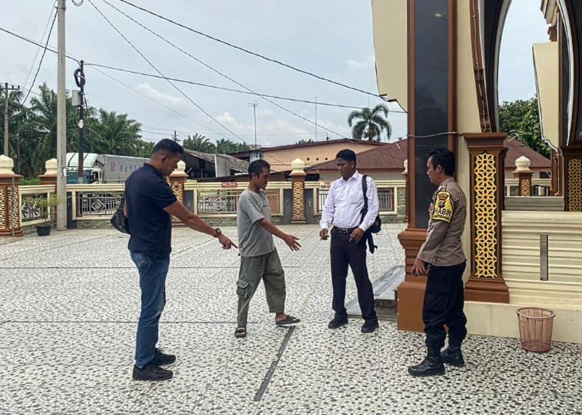 Setelah Kasus Pencurian Motor di Masjid Anshor Viral, Polsek Indra Pura Cek TKP
