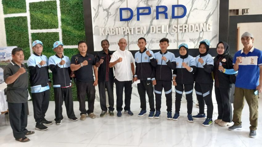 Ketua IPSI Deli Serdang Lepas Atlet Pencak Silat Ikuti PON Bela Diri di Jateng