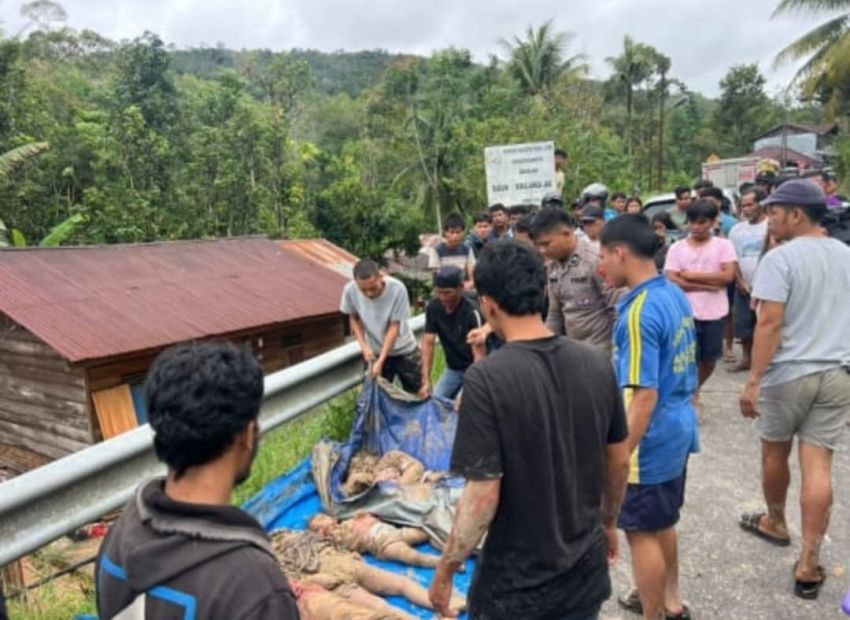 11 Orang Mayat Berhasil Dievakuasi Korban Longsor di Kecamatan Adiankoting Dan Parmonangan