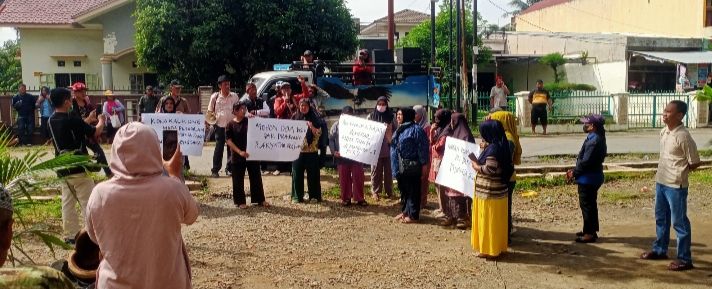 Masyarakat Desa Marindal I Lawan Mafia Peradilan dan  Eksekusi Lahan oleh PN Lubuk Pakam