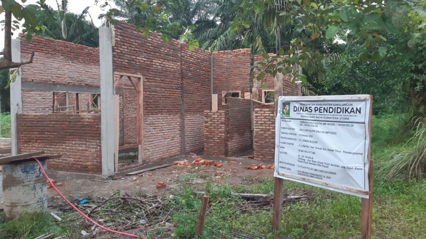 Proyek yang Dikerjakan Perintah Orang "Siluman" di Simalungun Diduga Tak Memiliki Dokumen Sah