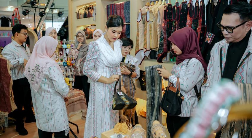 Kahiyang Ayu Angkat Pesona Batik Sumut di Gebyar Kriya Nusantara & Jogja ITTAF 2025