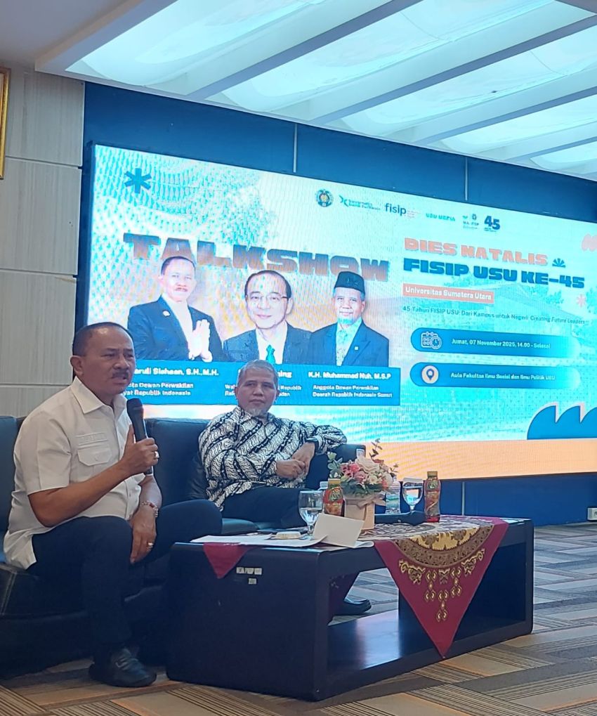 Anggota DPR RI Maruli Siahaan Orasi Inspiratif Dies Natalis ke 45 FISIP USU