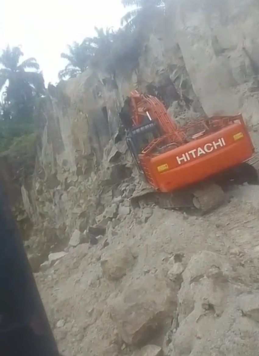 Tambang Diduga Tak Berizin Di Aek Natas Labura Bebas Beroperasi