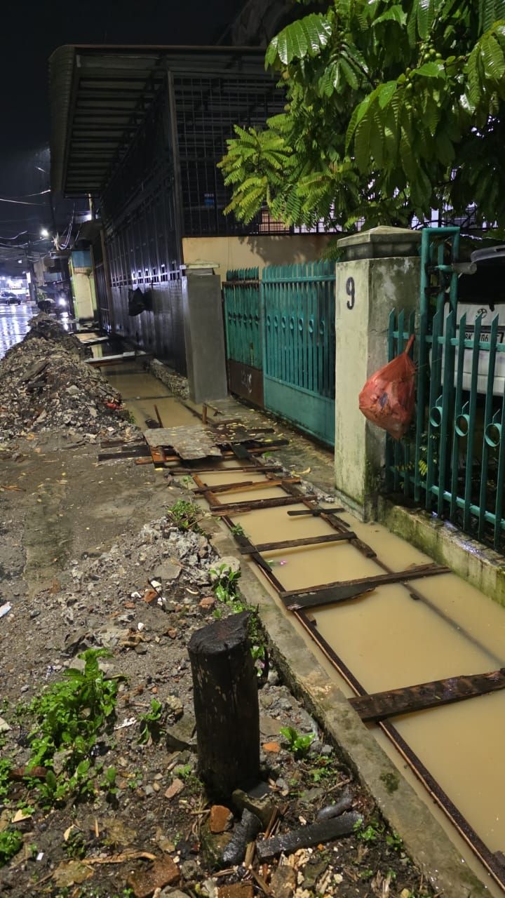 Warga Minta Pemko Medan Tertibkan Galian Parit Sei Putih Timur 1