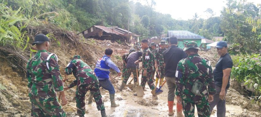 15 Mayat Sudah Ditemukan, Akses Jalan Tarutung-Sibolga -Tapteng Masih Lumpuh