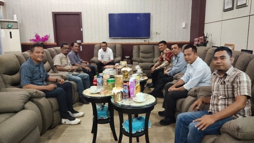 Bupati Labusel Harap PWI Bisa Mandiri di Daerahnya