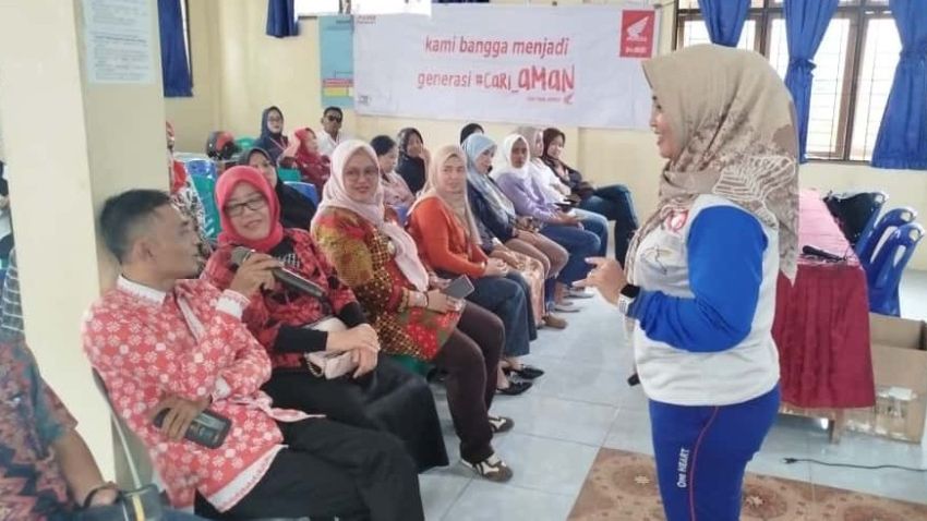 Edukasi Cari Aman, Honda Sambangi Kantor Lurah Bantan