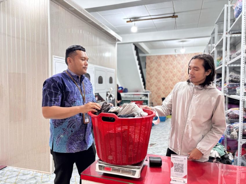 Pelaku UMKM di Kabanjahe Punya Usaha Laundry Berkat KUR BRI