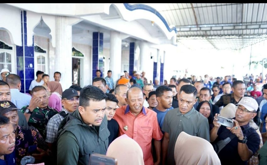 Gubernur Bobby Dan Bupati Langkat Tinjau Jembatan Yang Putus