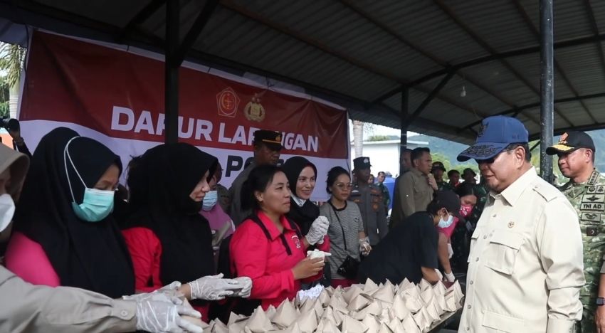 Prabowo Bangga Kerja Sama Atasi Bencana Banjir dan Longsor di Sumatera