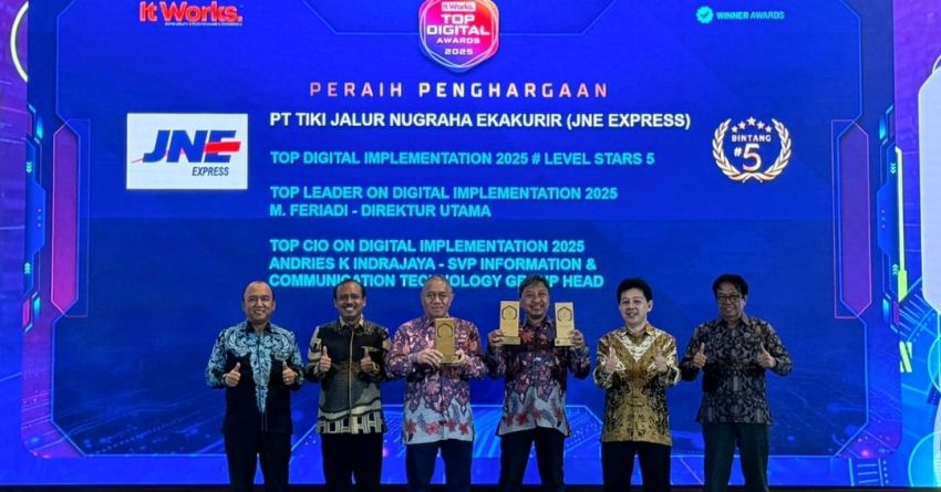 JNE Raih Tiga Penghargaan di TOP Digital Awards 2025