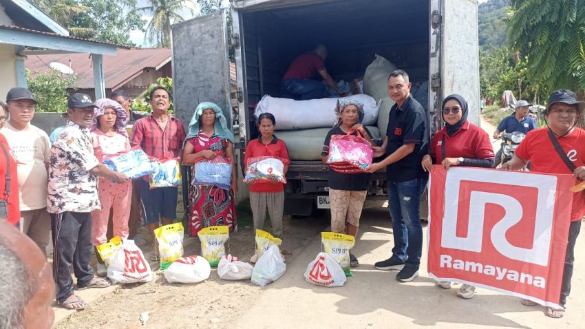 Wakil Ketua DPP PRN Johannes Sitompul Apresiasi Kepedulian Ramayana Mall Siantar Terhadap Korban Banjir di Taput