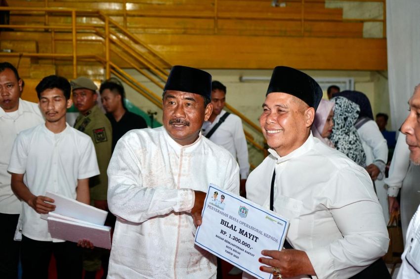 Berikan Bantuan Ke Bilal Mayit Dan Penggali Kubur Pemko Binjai Gelar Doa Bersama untuk Bangsa