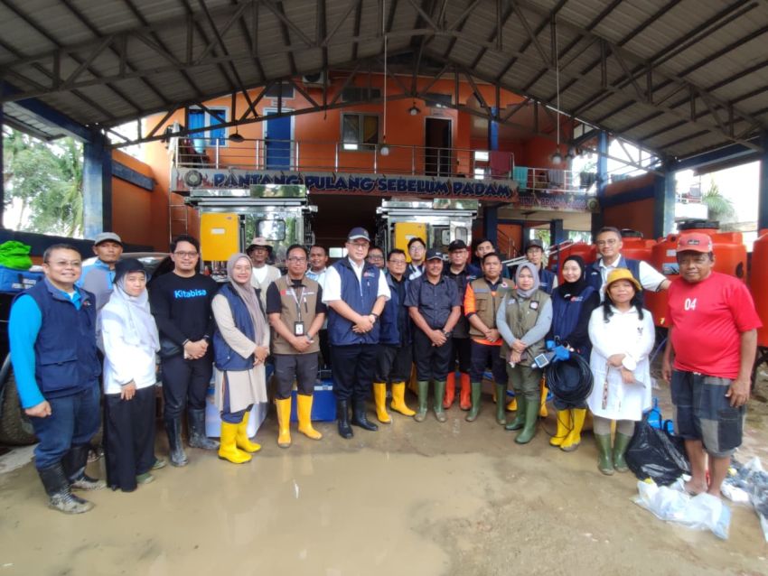 Kepala BRIN Prof Arif Satria Tinjau Langsung Korban Bencana Sumatera di Aceh