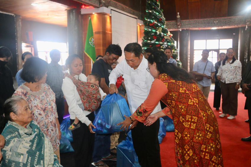 Lewat Ibadah, Warga Terdampak Bencana Dapat Bantuan