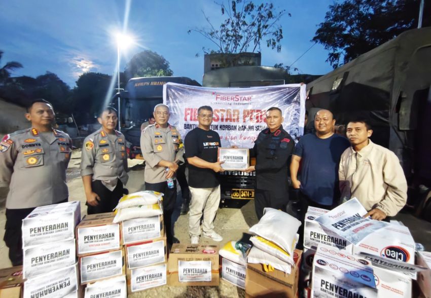 FiberStar Perkuat Respons Kemanusiaan di Sumatera melalui Bantuan Logistik dan Internet Darurat Starlink