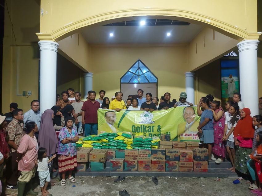 Peduli Terhadap Sesama, Anggota DPR RI Maruli Siahaan dan Relawan Palito Berikan Bantuan Kepada Warga Komplek KPUM Marelan