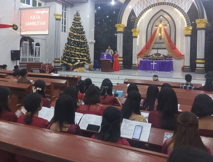 Perayaan Natal KMK Unpab, Maruli Siahaan Ajak Mahasiswa Pupuk Persaudaraan dan Semangat Toleransi