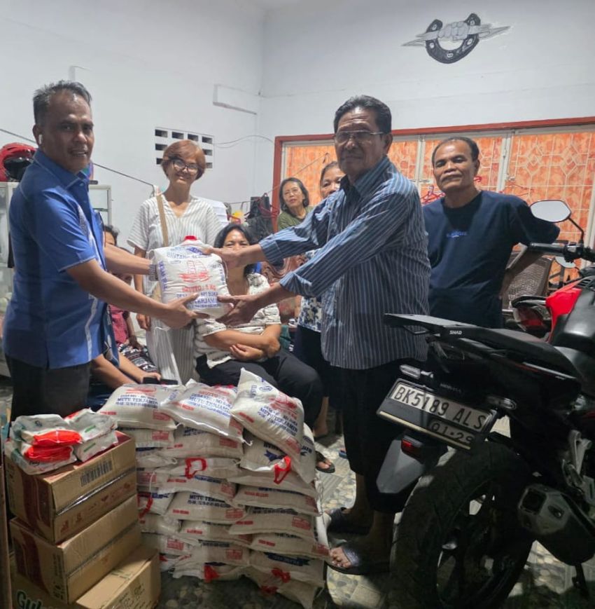 Maruli Siahaan Kembali Berikan Bantuan Kepada Korban Banjir Perumnas Simalingkar