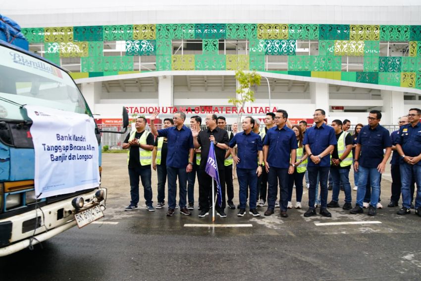Hadir Langsung, Dirut dan Jajaran Direksi Bank Mandiri Pastikan Kesiapan Bantuan bagi Masyarakat Terdampak Bencana di Sumatera