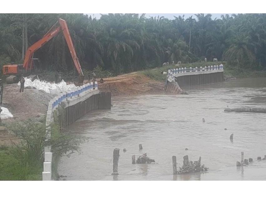 Tanggul Sei Dalu Dalu Berbiaya Rp 11,6 M Jebol