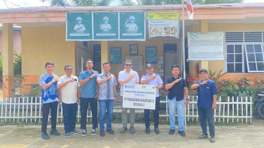 PTPN IV Regional II Kebun Bah Birung Ulu Salurkan Bantuan Program TJSL Pembangunan Infrastruktur di Simalungun