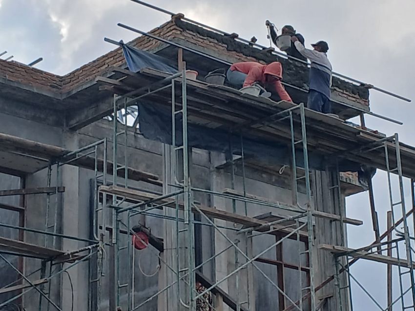 Sebagai Wujud Tugas Konstitusionalnya, Maruli Siahaan Bantu Pembangunan Rumdis Pendeta HKBP Medan Krio